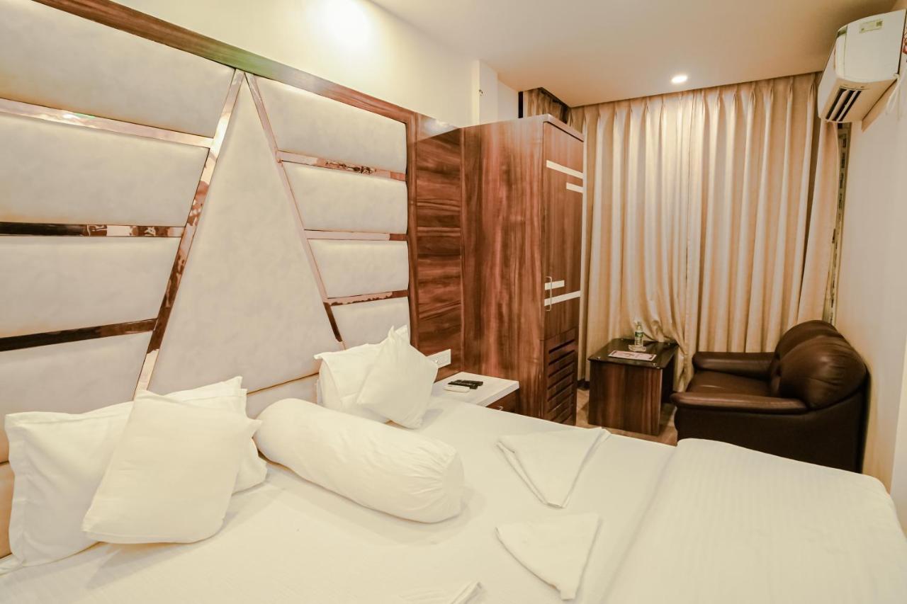 Silver Sand Eco Resort !! Beachfront !! With Biggest Pool And Huge Open Area !! Ideal For Weddings !! Couple Friendly !! Мандармони Екстериор снимка