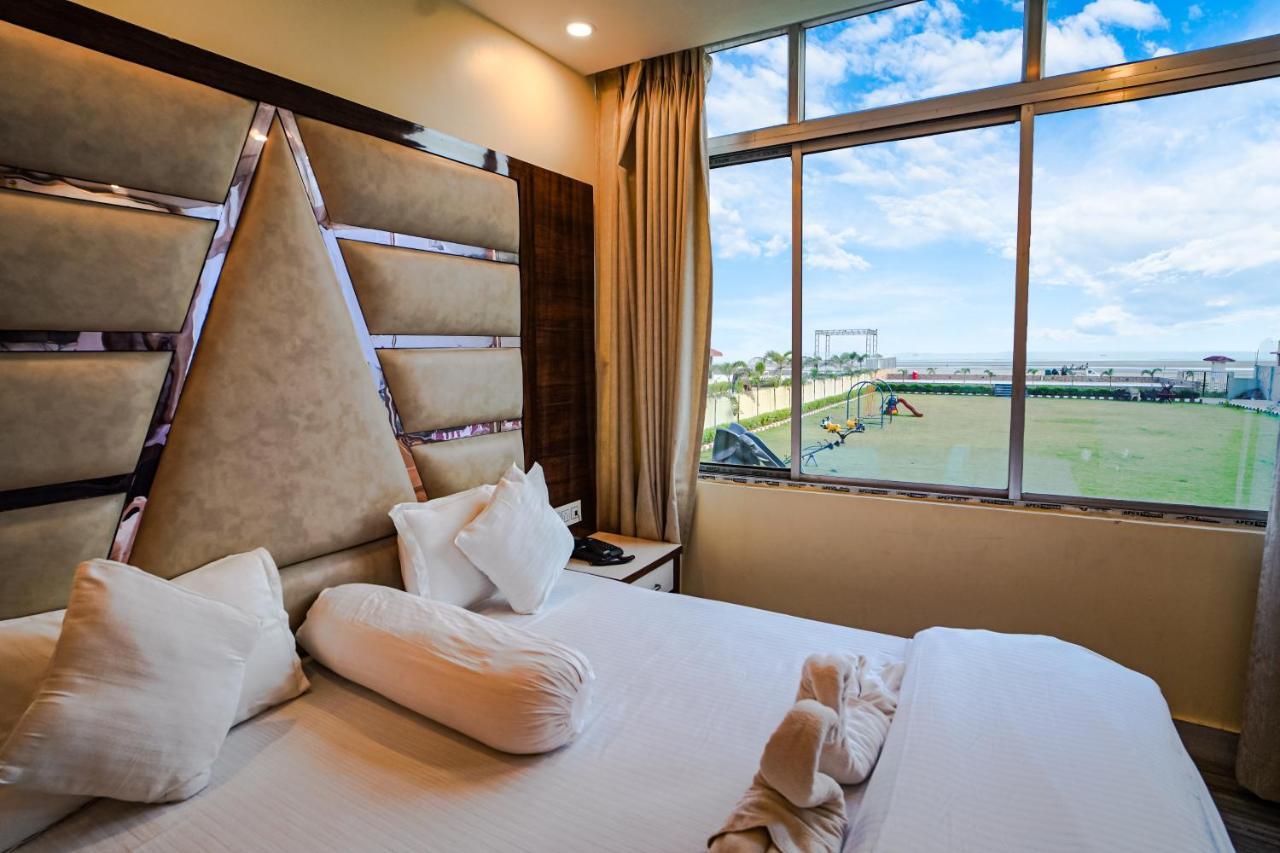 Silver Sand Eco Resort !! Beachfront !! With Biggest Pool And Huge Open Area !! Ideal For Weddings !! Couple Friendly !! Мандармони Екстериор снимка