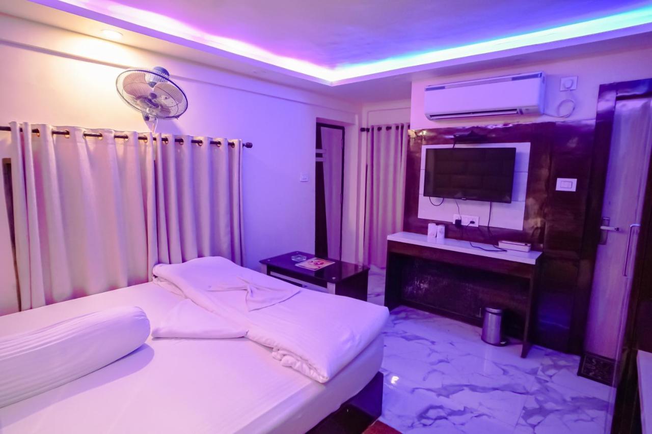 Silver Sand Eco Resort !! Beachfront !! With Biggest Pool And Huge Open Area !! Ideal For Weddings !! Couple Friendly !! Мандармони Екстериор снимка