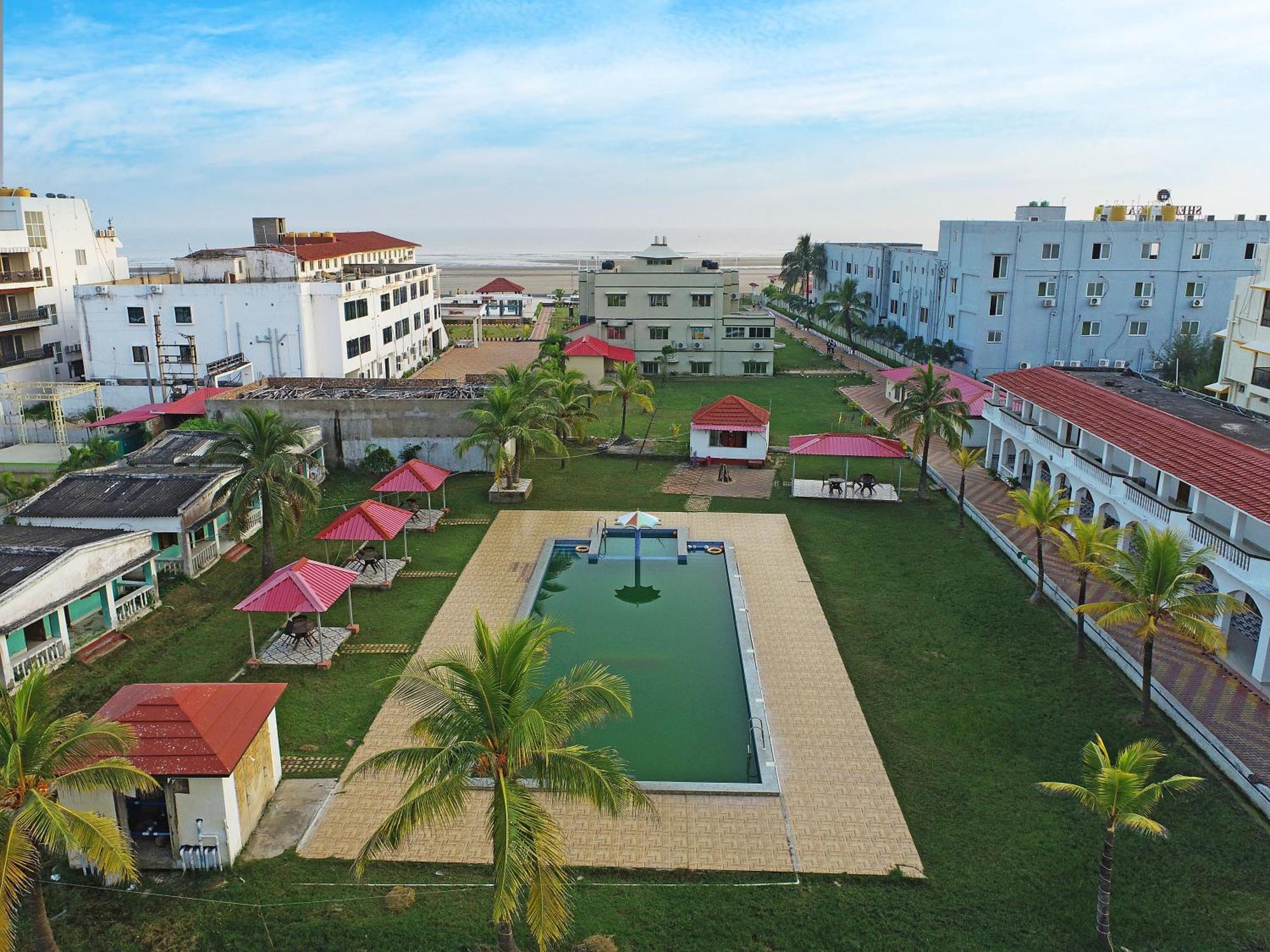 Silver Sand Eco Resort !! Beachfront !! With Biggest Pool And Huge Open Area !! Ideal For Weddings !! Couple Friendly !! Мандармони Екстериор снимка